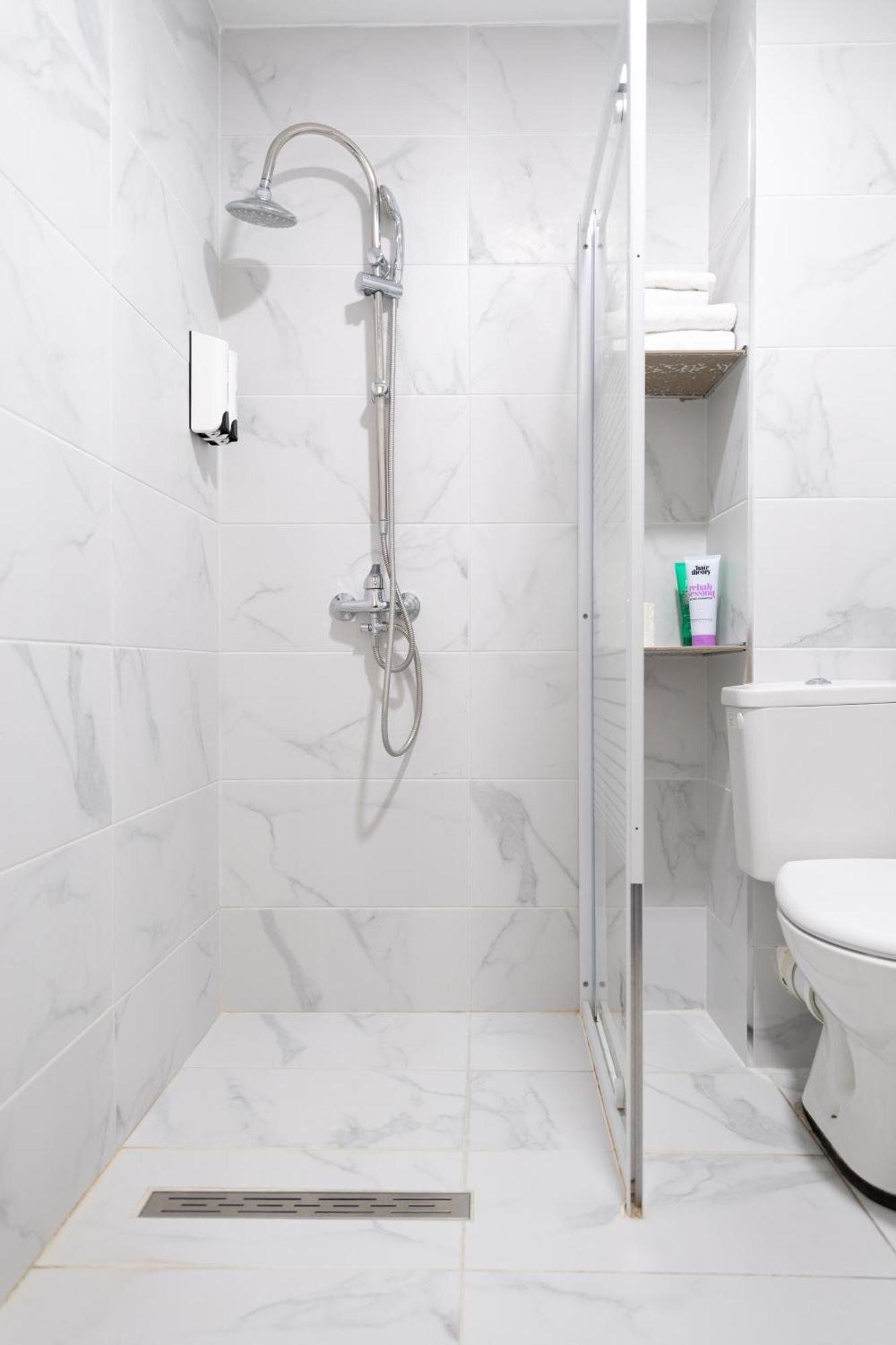 Hotel Abberdeen Brussels Ngoại thất bức ảnh