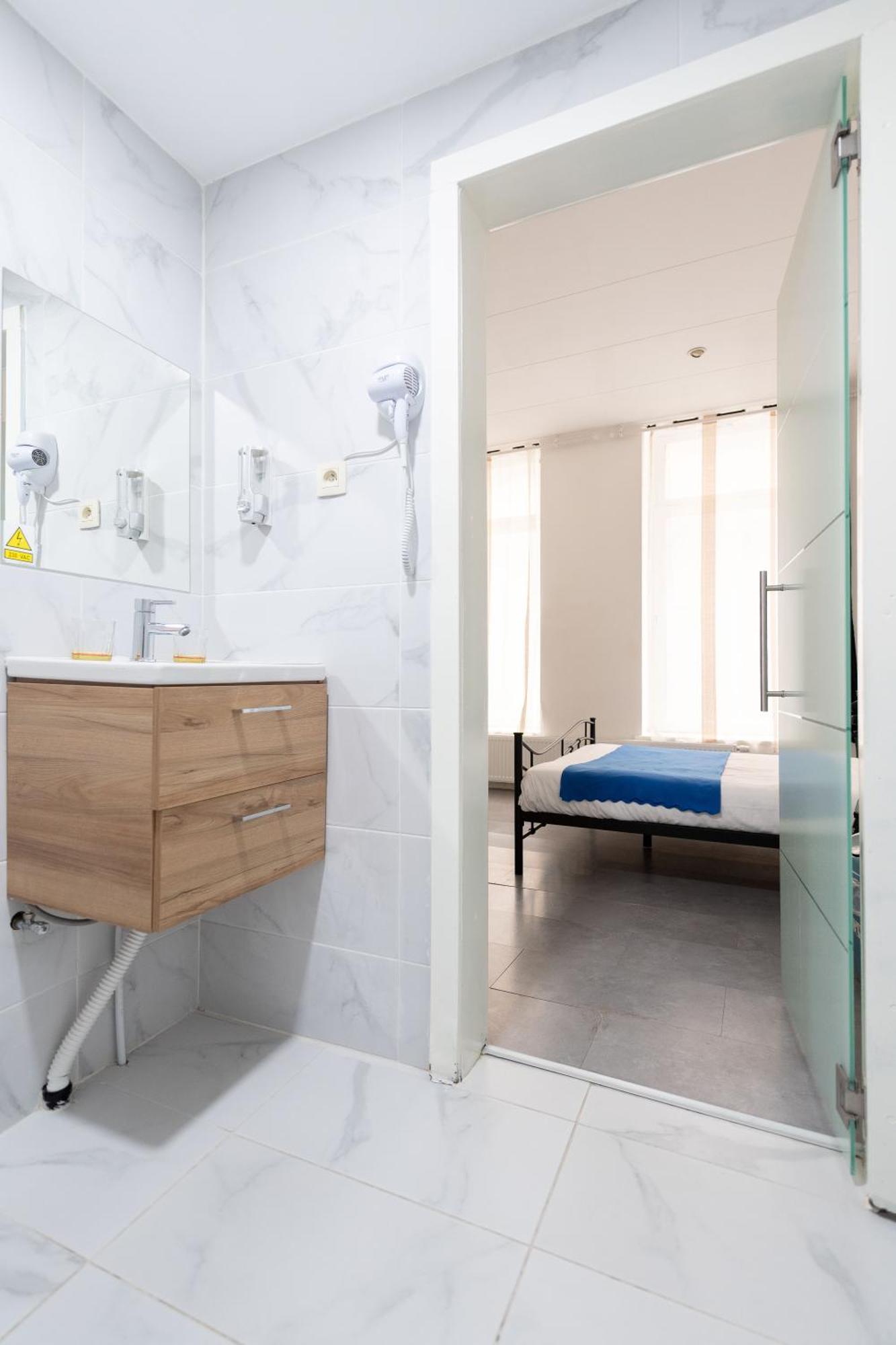 Hotel Abberdeen Brussels Ngoại thất bức ảnh